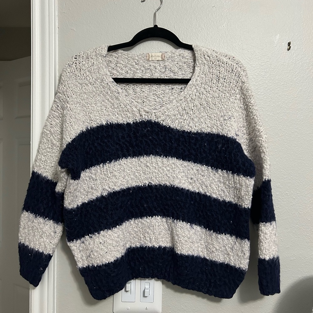 Altar’d State Oversized Sweater Women’s Size Small